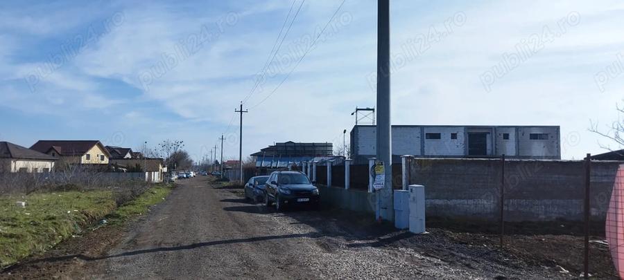 Casa batraneasca. Curte 10.600 mp . Deschidere 53 200. Stradal. Toate utilita?ile. Acte la zi. - 8
