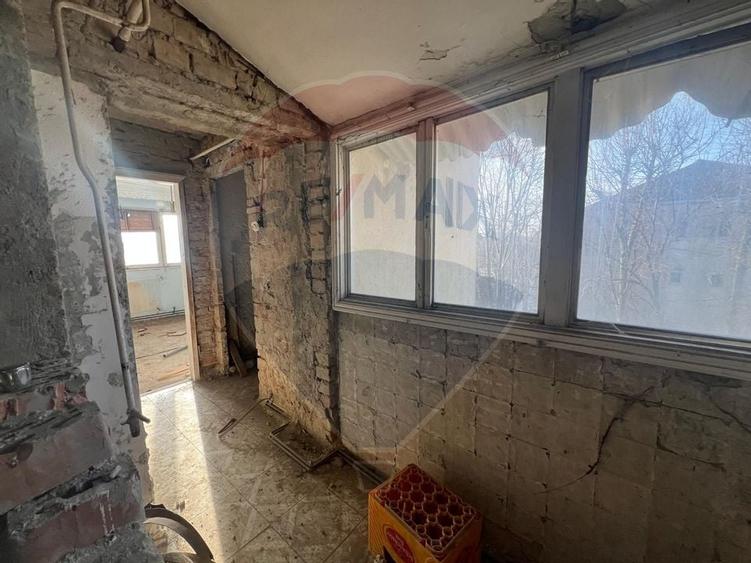 Apartament 3 camere b dul Bucuresti - 5