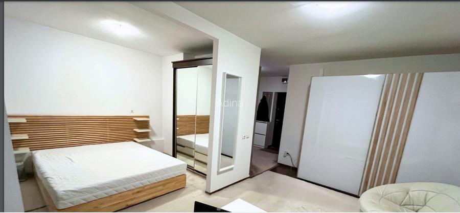 Nerva Traian metrou Timpuri Noi b.1992,l p/10, decomandata,Amenajata,mobilata