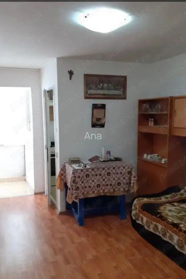 Vand garsoniera in Mureseni