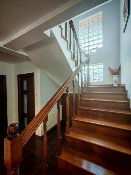 Busteni Kalinderu Vila 5 dormitoare supr 250mp - 4