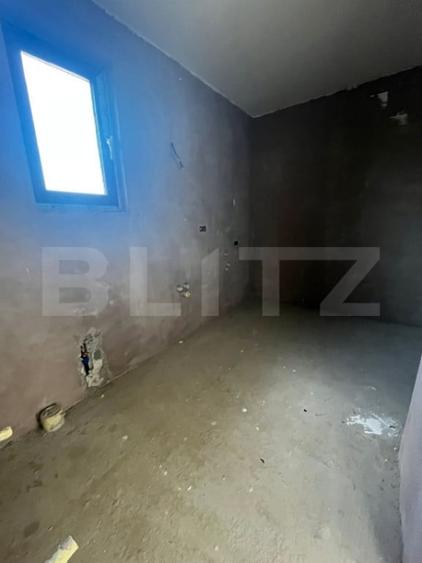 Casa de vanzare, 500 mp, zona Sendreni - 7