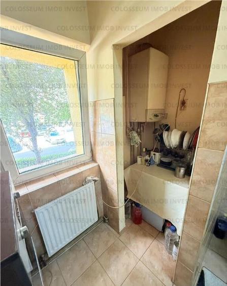 Apartament 2 camere, decomandat - zona Racadau - 12