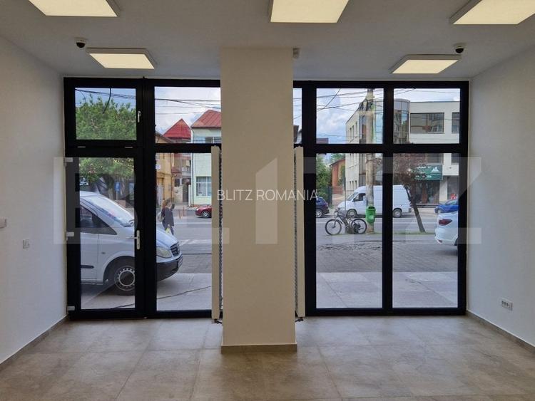 I.C.Bratianu Spatiu de birouri de 60 mp - recent renovat, ideal pentru activita