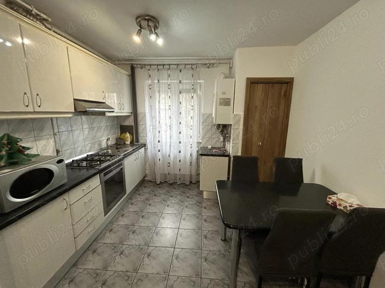 Inchiriez apart.3 cam.central,in spate la BCR,modern,centrala proprie - 5