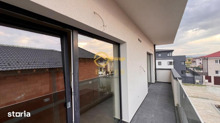 Apartament cu 3 camere în Șura Mică