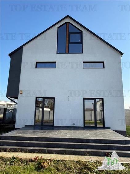 Vila premium cu panouri fotovoltaice la 15 minute de capitala - 15