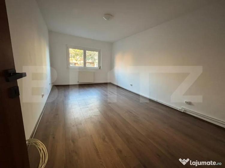 Apartament cu 2 camere, renovat recent, cartier Scriitorilor - 1