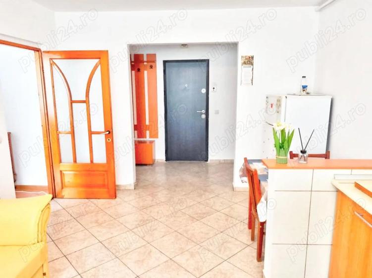 Garsoniera 40 MP. Piata Maratei et.2 Renovata - 2