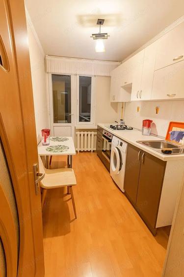 Garsoniera de inchiriat in zona Drumul Taberei. - 2