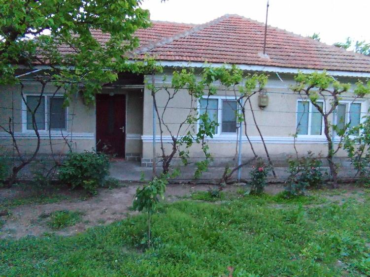 Vand casa in zona Fetesti - 3