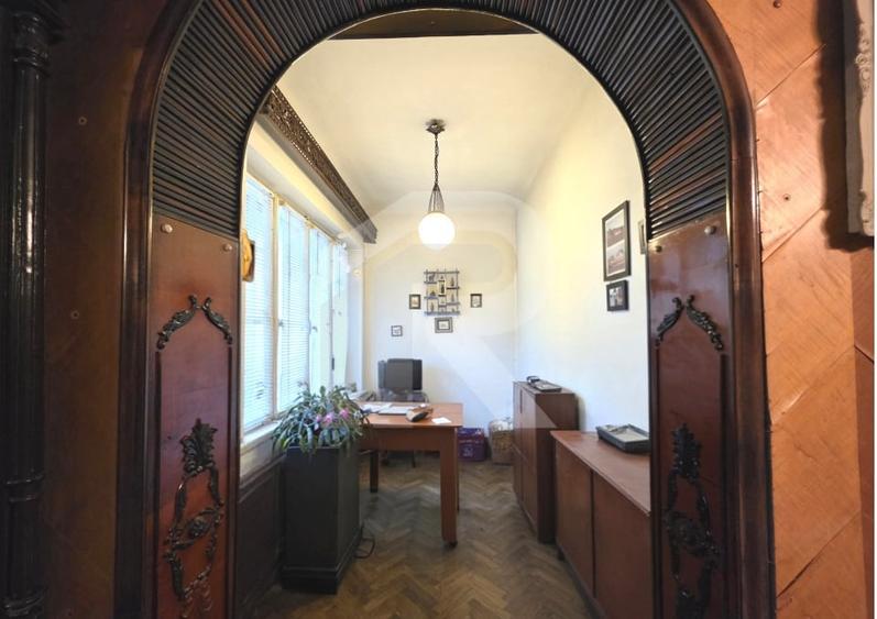 Apartament in Vila, 5 camere,  Alexandru Philippide 4, de renovat - 25