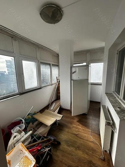 Apartament de vanzare 3 camere zona centrala - 10