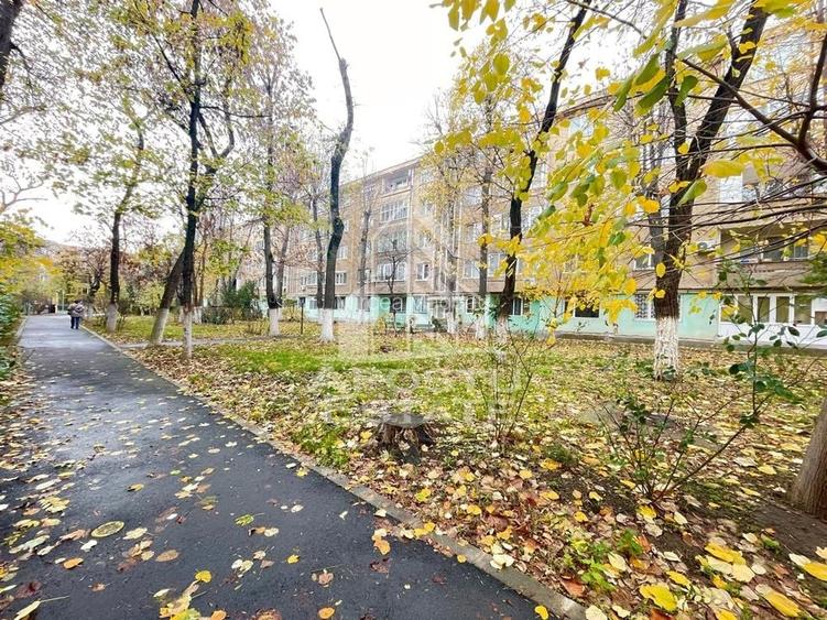 Apartament 3 camere - Zona Podgoria, Lic. Informatica