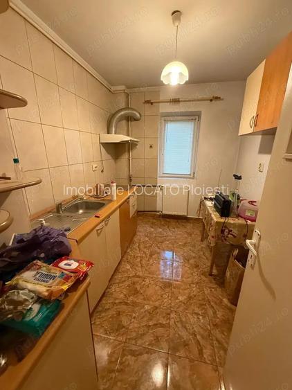 Apartament 2 camere - parter - zona NORD Ploie?ti (Gostat) Apartament 2 camere - parter - zona NORD Ploie?ti (Gostat)