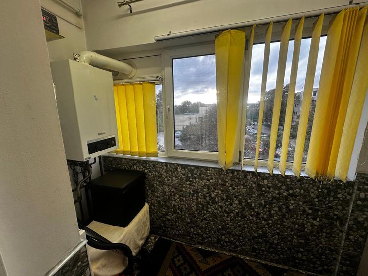 Apartament 3 camere,prima linie la mare - 8