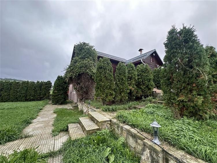 Vila de vacanta - D+P+M - teren 6.226mp - 3