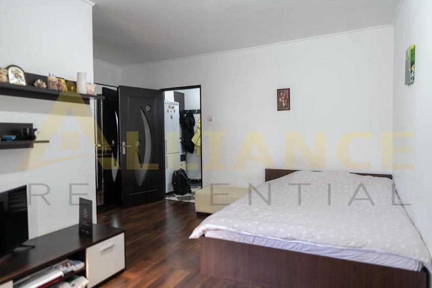 Brancoveanu | Garsoniera Mobilata Utilata | Loc de parcare inclus - 1