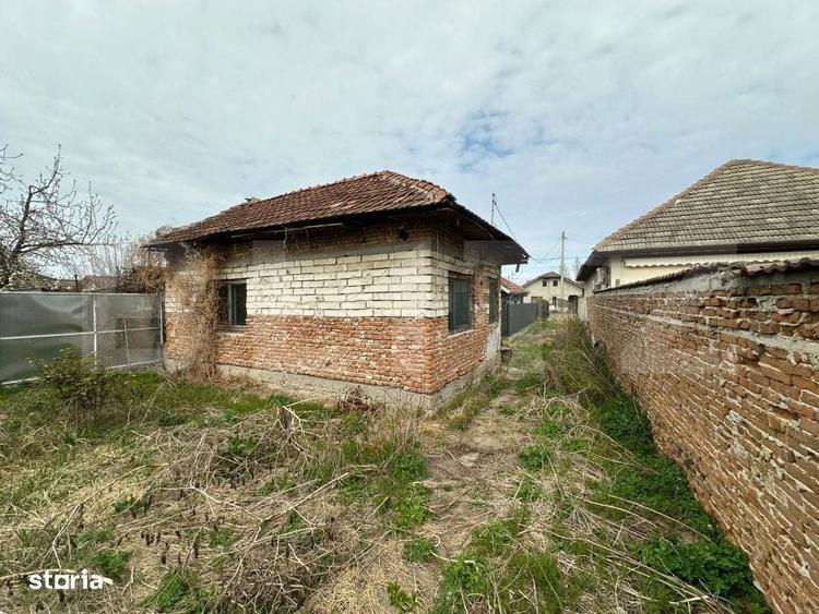 Casa 41 mp utili cu 247mp teren in Brestei - 1