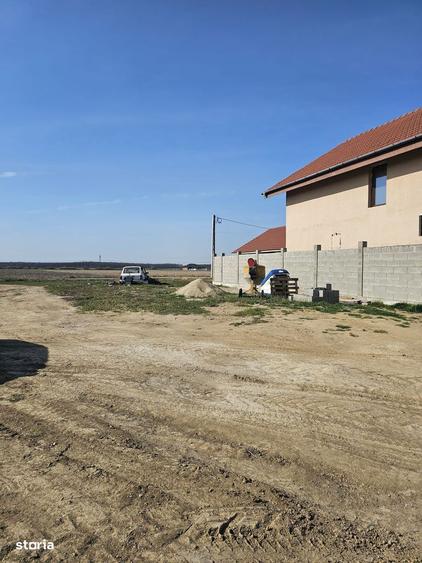 Parcele 640 mp Cihei - 5