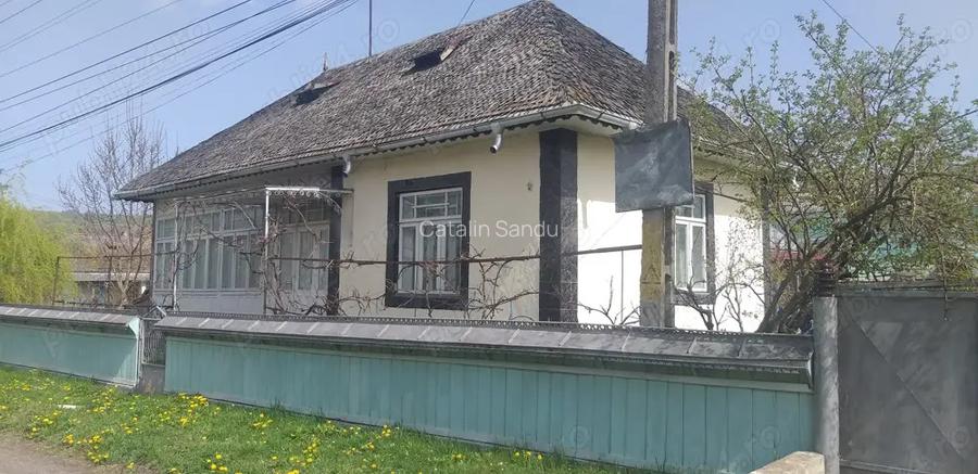 Vand casa Dolhestii Mari Suceava
