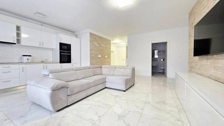 Apartament 3 camere, Zona Podgoria, Bloc Nou Urbanna - 3