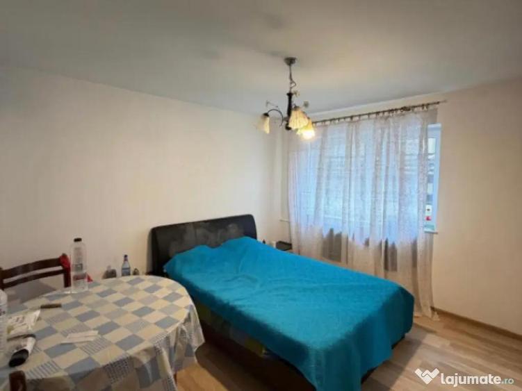 Garsoniera, parter ,Radauti - 6