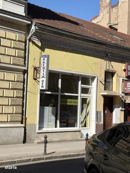 Spatiu comercial ,str Roman Ciorogariu - 1