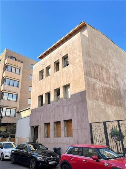 Vanzare cladire zona Gradina Icoanei - 1