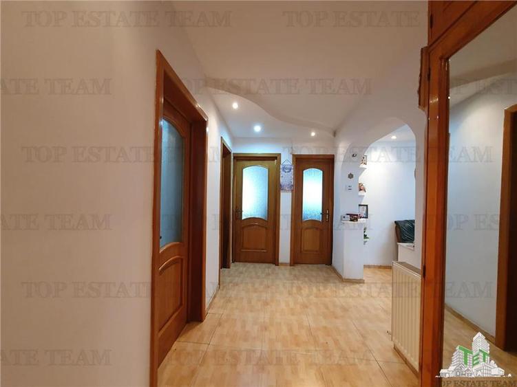 Casa cocheta cu farmec aparte in zona Coiciu - eleganta confort si intimitate - 1