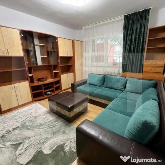 Apartament cu 2 camere semidecomandat în Central