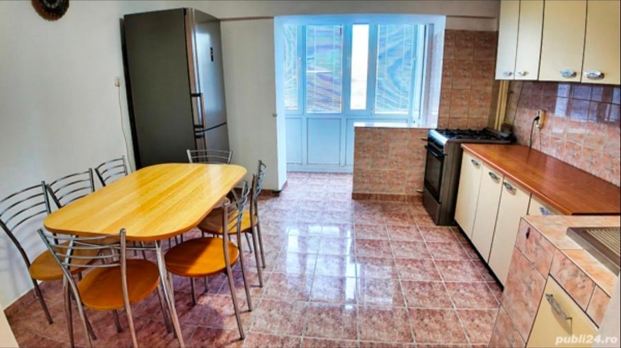 UNIRII CENTRAL, 4 camere-decomandat- Bloc MONOLIT - PROPRIETAR - 6