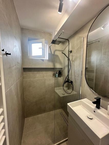 Apartament cu 2 camere decomandat în Cetate