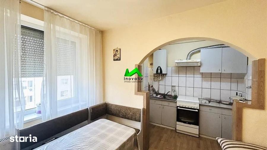Apartament cu 3 camere, mobilat în Cedonia