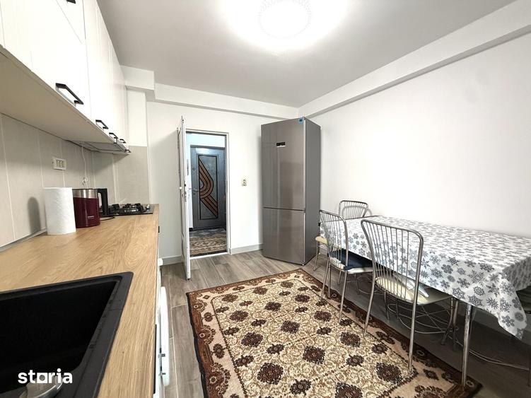 Apartament cu 3 camere decomandat în Păcurari