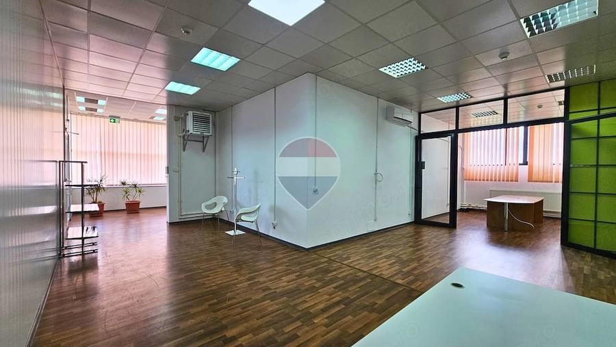 Spațiu comercial, de 123 mp, în B-dul București