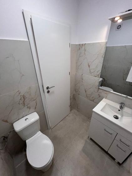 Apartament cu 3 camere semidecomandat în Someșeni