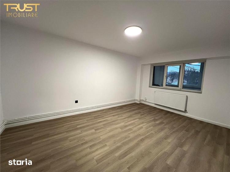 Spațiu comercial, de 74 mp, în Decebal