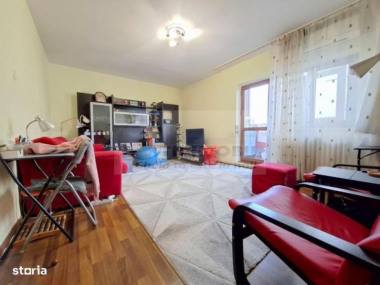 Apartament cu 3 camere, mobilat în Tătărași