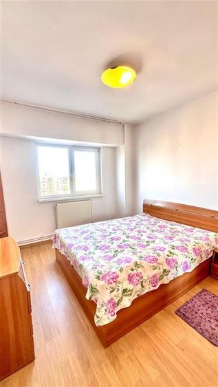 Apartament cu 2 camere decomandat în Griviței