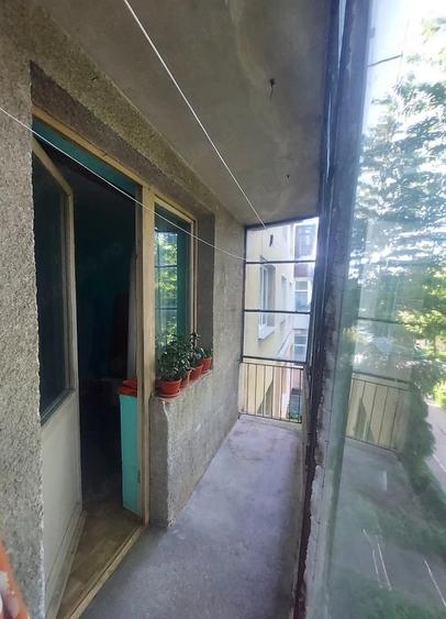Apartament cu 2 camere decomandat în Negru Vodă
