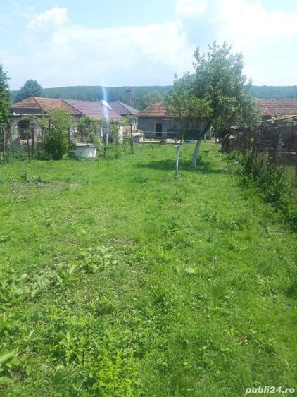 Casă cu 5 camere în Stănești