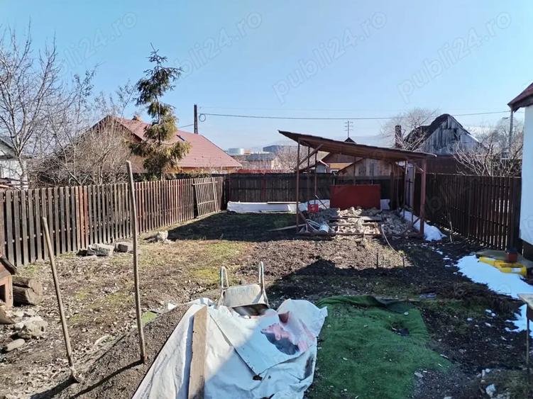Casă cu 2 camere cu Teren 550 Mp în Tărlungeni