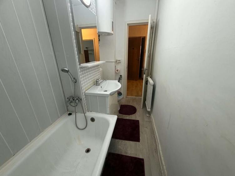 Apartament cu 2 camere decomandat în Exterior Vest
