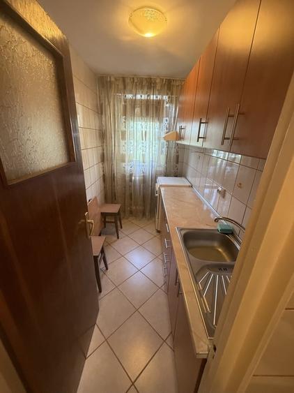 Brancoveanu, de inchiriat 2 camere, bloc reabilitat termic - 6