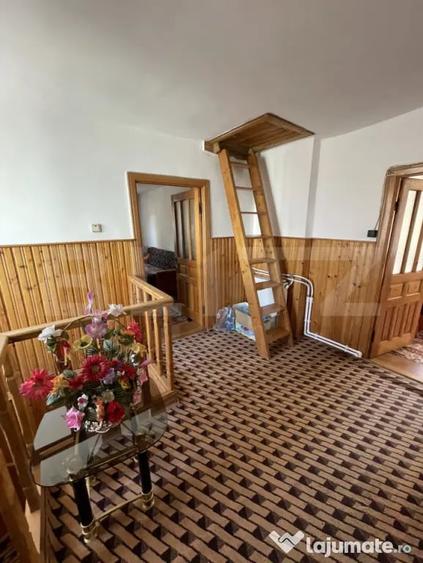Casă cu 4 camere cu Teren 2500 Mp în Fălticeni