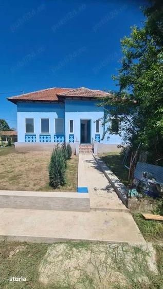 Casa cu teren 2000 m.p. - 5