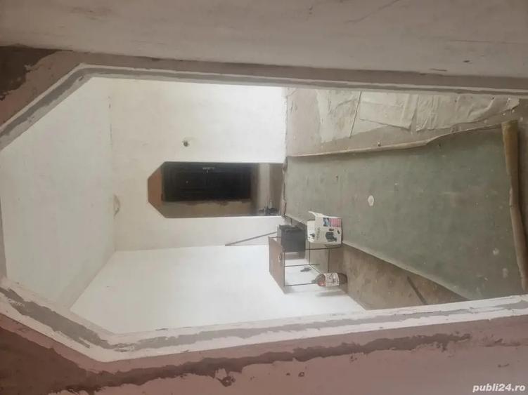 vand apartament et 4 - 1