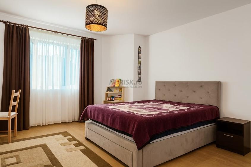 Vilă Spațioasă • Teren 656 mp - 7