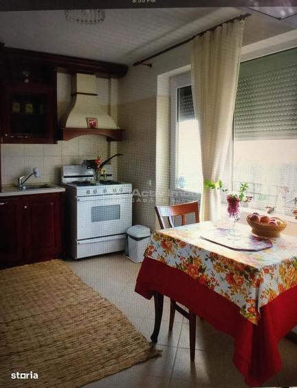 Vila 7 camere 230 mp - Clinceni Str. Monumentul Eroilor - 3